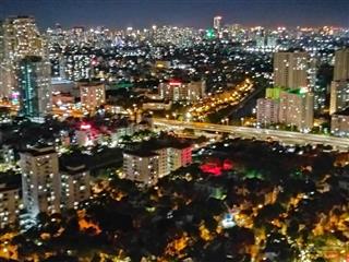 Căn hộ chỉ tìm người có cùng gu thẩm mỹ sống, cùng tần sóng và độc toàn thân