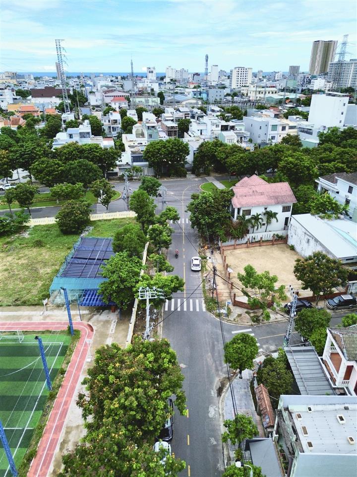 Bán lô góc diện tích 430m. đường mỹ an 17. sát tổ hợp pháo hoa chương dương. gần sông. giá 160tr/m