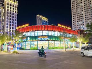 Đẳng cấp lô góc ngã tư đỗ bá. cách biển 60m. diện tích 830m. xây dựng cao tầng. giá rất tốt.