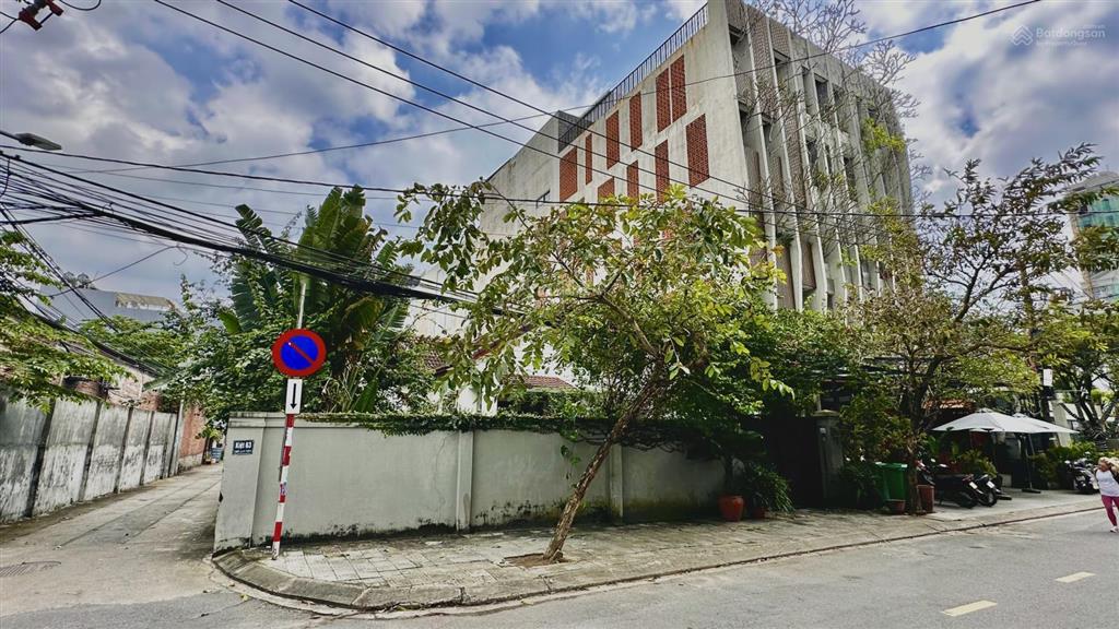Bán đất lô góc 325m. đường chế lan viên. giáp khu an thượng. cách biển 2 phút di chuyển. giá tốt
