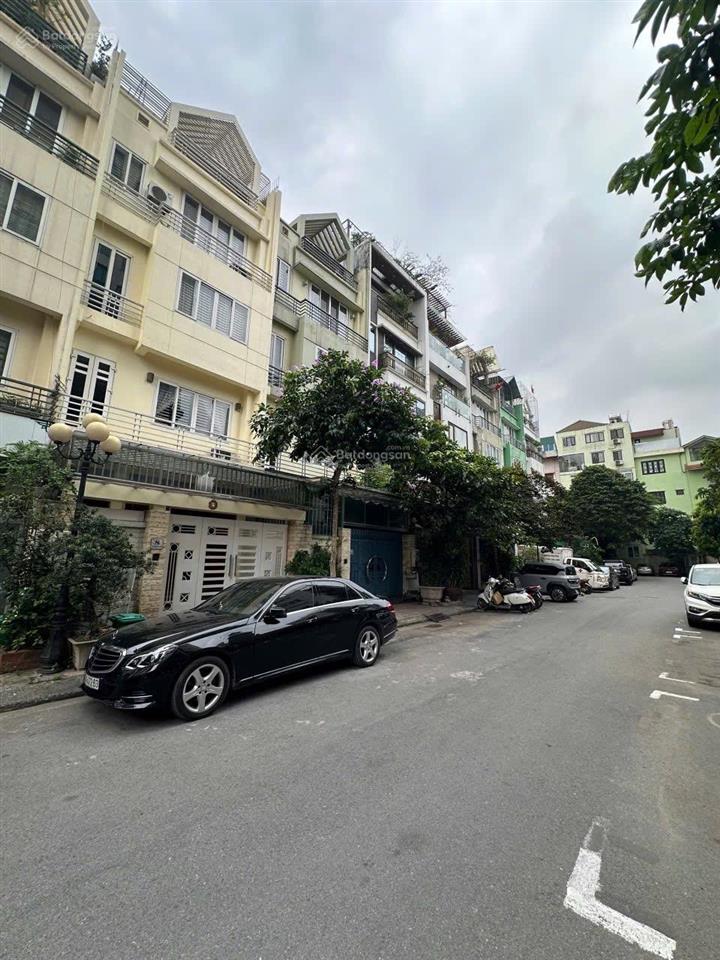 Liền kề nguyễn trãi royalcity 100m, 5 tầng thang máy ngay gần mặt phố