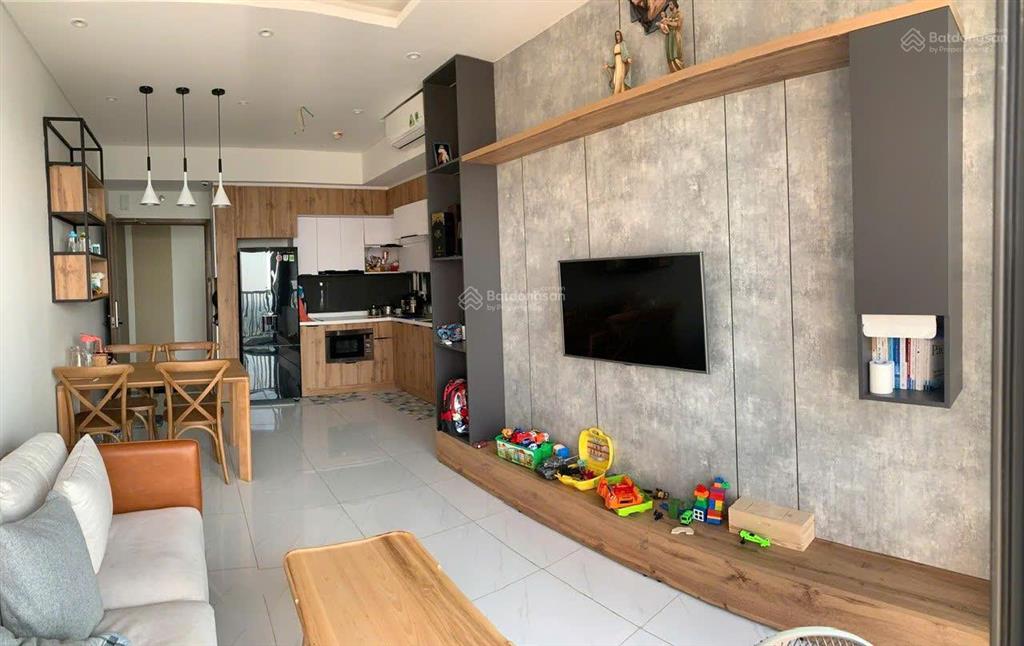 Cần bán nhanh căn 2pn 2wc view sông có nội thất decor