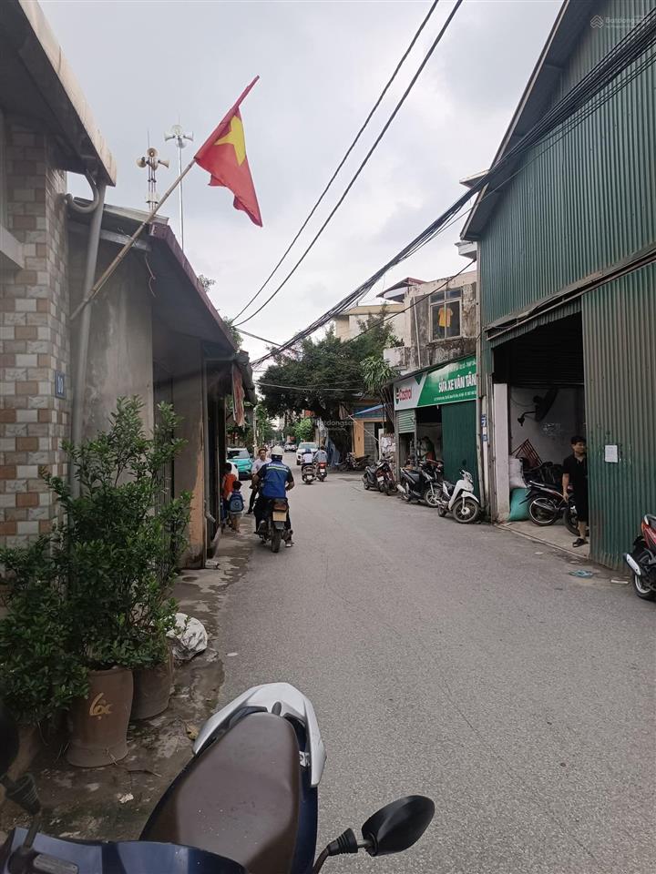 Đất đẹp gần xuân phương giá hợp lý dành cho khách hàng xây ccmn, ô tô lùi tận cửa, 20m ô tô tránh