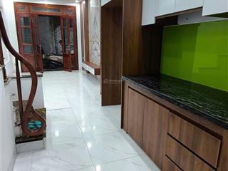 Bán nhà do nha xuân phương ( tây mỗ ) 32m 5 tầng đủ công năng giá 5,5 tỷ có thương lượng