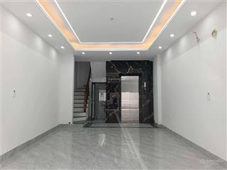 Tây mỗ full nội thất như hình  6 tầng thang máy, xây đơn lập  sổ vuông bánh chưng, ngõ rộng 3m,