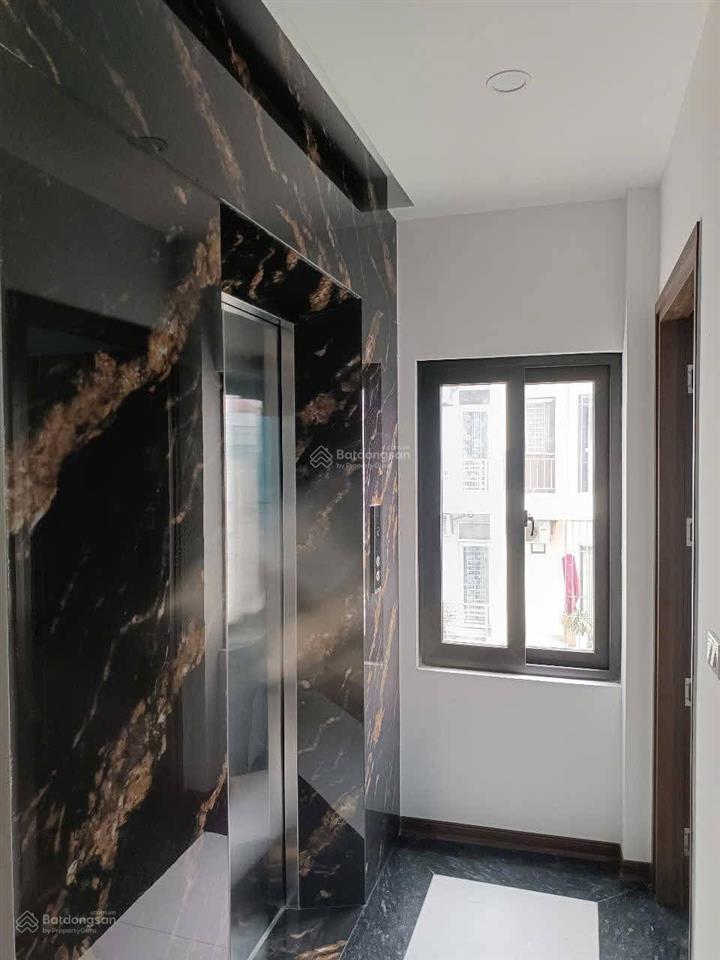 Tây mỗ full nội thất như hình  6 tầng thang máy, xây đơn lập  sổ vuông bánh chưng, ngõ rộng 3m,