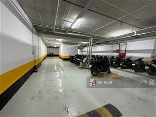 Bán nhà mp đội cấn 450 m2 x 10t x mt 10 m x giá nhỉnh 300 tỷ. đòng tiền 800 tr/1th, toà vp kd