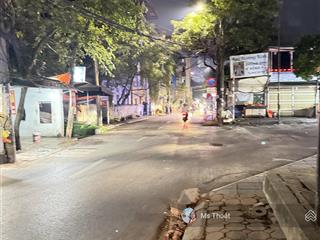 Bán nhà mặt phố dịch vọng cầu giấy, dt 110m, mt 8.6m, giá nhỉnh 20 tỷ. xây ccmn