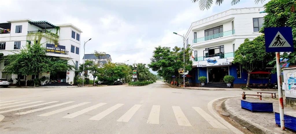 Bán diện tích 62,3m2 đất đô thị gần kape kem lương sơn, hòa bình