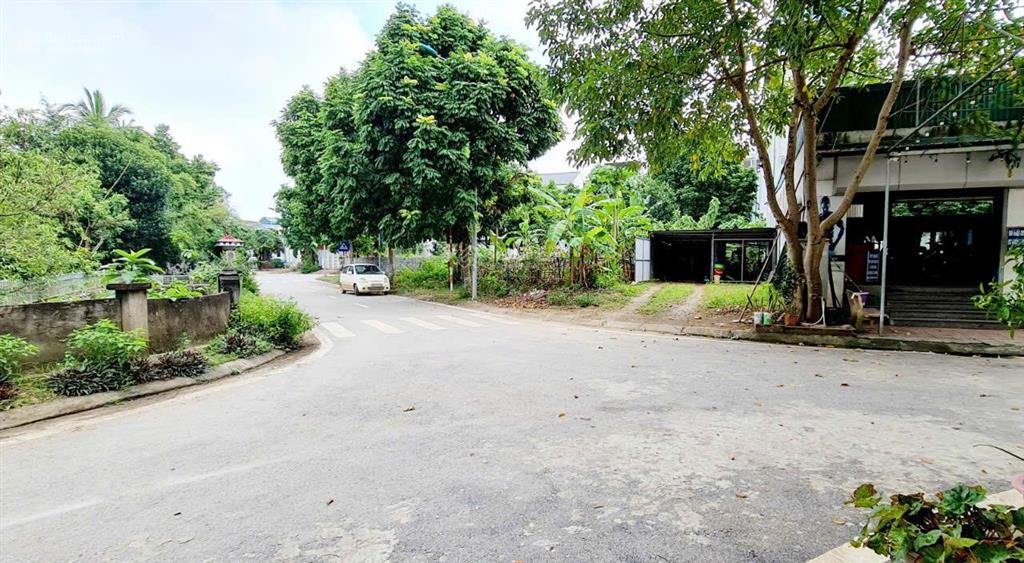 Bán diện tích 62,3m2 đất đô thị gần kape kem lương sơn, hòa bình
