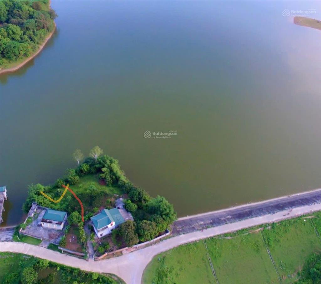 Bán 401m2 đất ở 80m2 bám hồ đông chanh, đường nhựa tận đất, lương sơn hòa bình