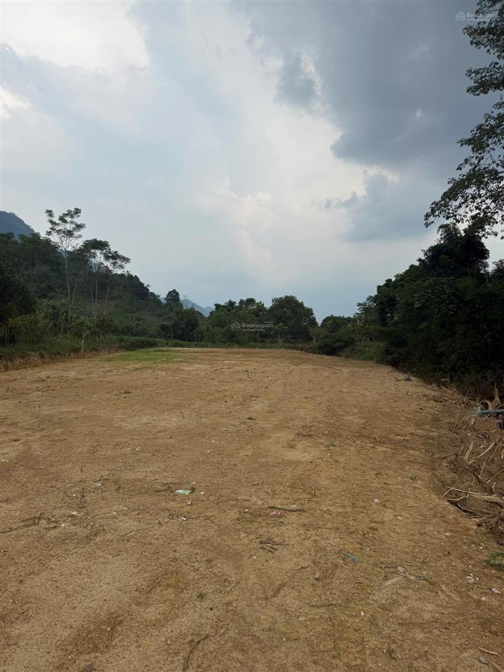 Hơn 1300m full thổ xóm thá, cao phong, hòa bình.