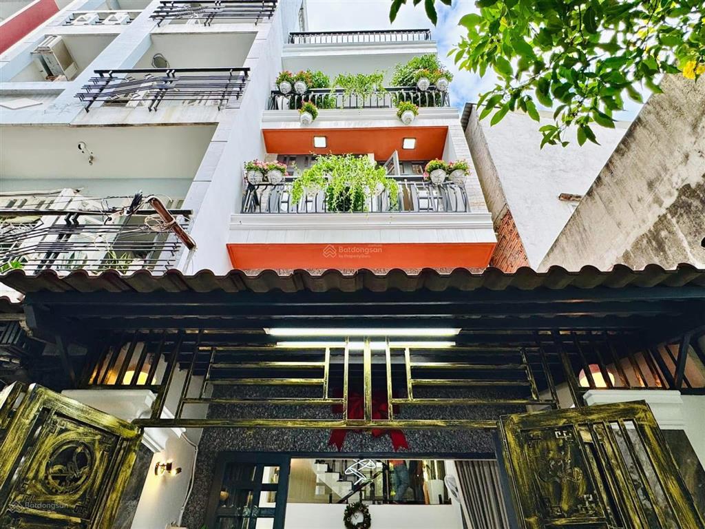 Bán nhà đường 6m nguyễn đình chiểu đa kao q1. gía 4tỷ020/82,8m2 cho thuê 32tr gần thảo cầm viên
