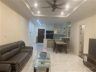 Bán tập thể nghĩa tân tầng 1 lô góc mặt phố kd, cầu giấy, dt sàn 70m2 mặt tiền 8m giá 5,5 tỷ