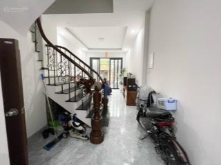 Cho thuê nhà trần phú hoàng mai đối diện gamuda city dt 60m2 full nội thất, giá 4tr5/ tháng