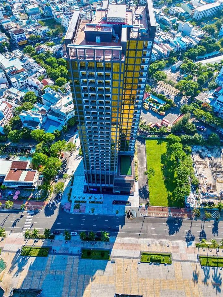 Duy nhất 1 căn 84m2, vip, góc 2 ngủ view trực diện sông hàn, tt 15% sở hữu ngay, giá chỉ 8,x tỷ!