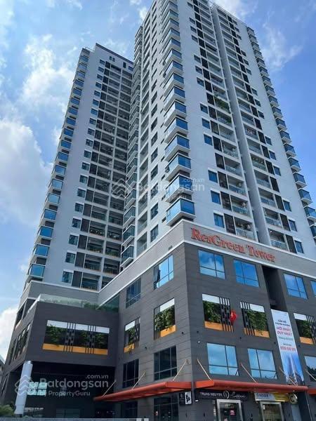 Chính chủ bán căn hộ resgreen tower  82m  3pn  2wc  sổ hồng  quận tân phú
