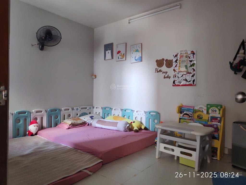 Cần bán gấp căn hộ chung cư quang thái tân phú sổ hồng cầm tay.