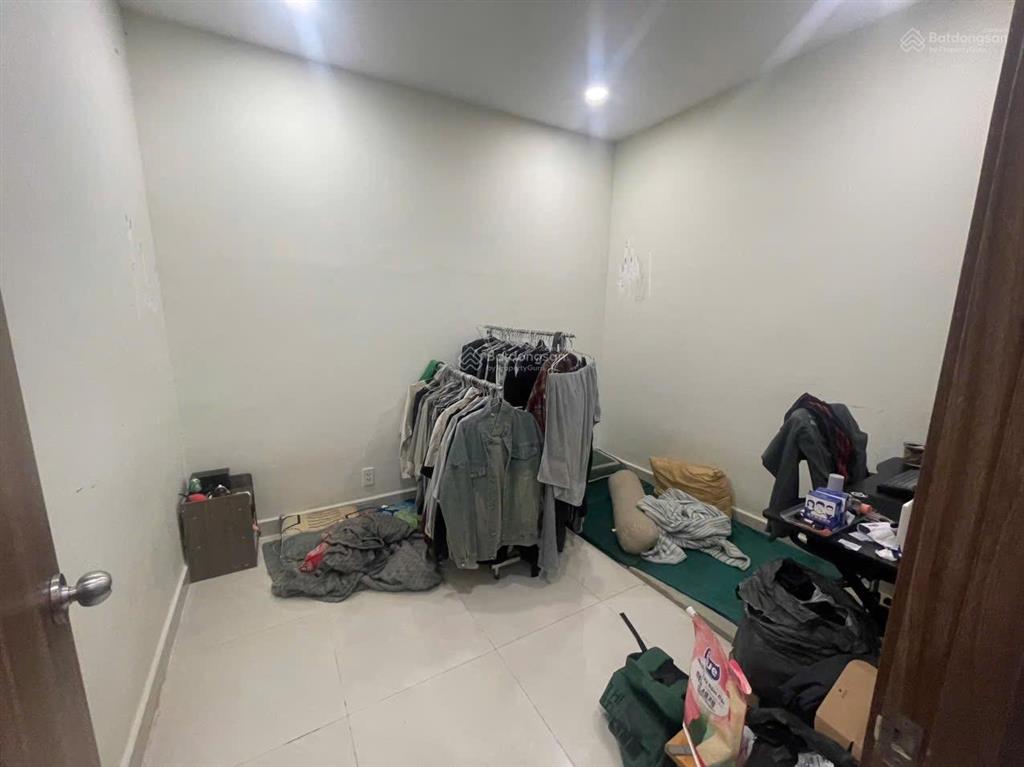 Cần bán 85m2, 3pn 2wc view cực thoáng  giá chỉ 4 tỷ 150 sang tên nhanh