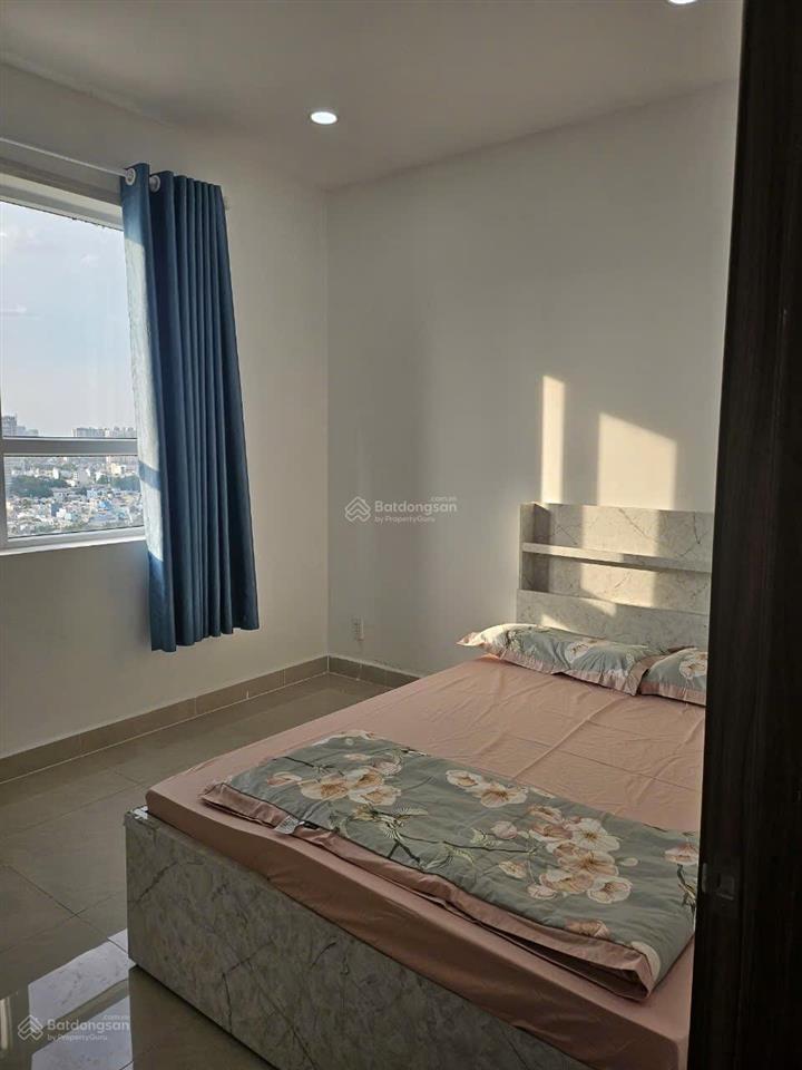 Cần bán căn hộ ngay tttm park mall  quận 8  60m2, 2pn, giá 3 tỷ 5