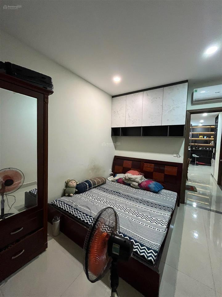 Giá tốt cần bán nhanh căn 95m2, góc 3pn full nt như hình giá chỉ 4 tỷ 850