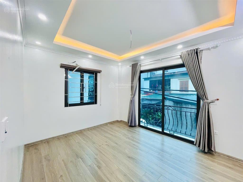 Bán nhà phú lương lô góc 5t thang máy gần 2 mặt tiền siêu rộng 9,3tỷ  full nội thất.  0333 846 ***