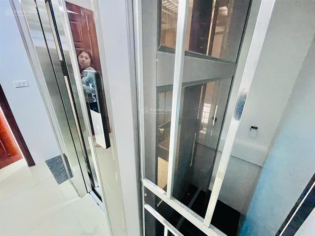 Bán nhà phú lương lô góc 5t thang máy gần 2 mặt tiền siêu rộng 9,3tỷ  full nội thất.  0333 846 ***