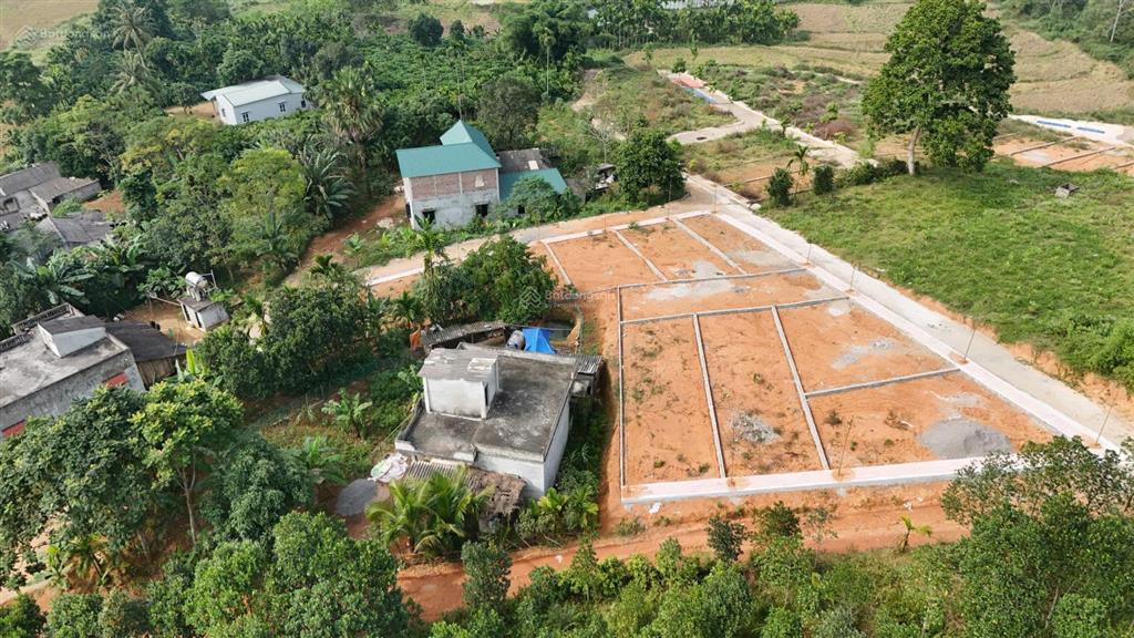 Bán lô đất lạc sơn hòa bình 245tr sổ đỏ 115m2