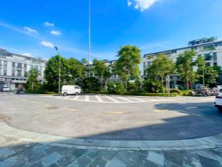 Lô góc, view công viên, biệt thự eastern park 2, thạch bàn, lb, dt 280 m, 4 t, mt 20 m, giá 44 tỷ 9
