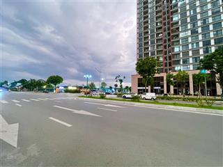 Mặt đường 17.5m, hiếm, phân lô, ô tô tránh, kinh doanh, phố ngọc thụy, lb, dt 120m2, giá 17 tỷ 8