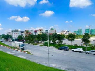 Lô góc, view cv, plô, vỉa hè, 4 ôtô, thạch bàn, bát khối, cổ linh, dt 120m2, 5t, mt góc 21m, 29tỷ5