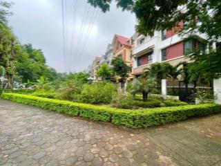 Lô góc, view cv, 3 t, khu cb tw đảng, sài đồng, phúc đồng, lb, dt 163 m, 5 t, mt 7.7 m, giá 39 tỷ 5