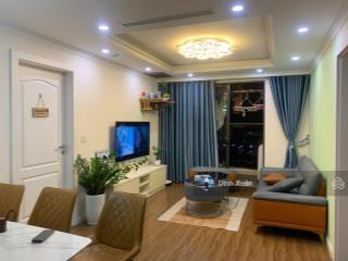 Bán gấp nhà tập thể ngọc khánh 50m 2 ngủ thoáng sáng full đồ ở ngay