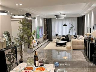 Bán gấp nhà tập thể giảng võ ngọc khánh 80m 3 ngủ thoáng sáng ngay vin giảng võ