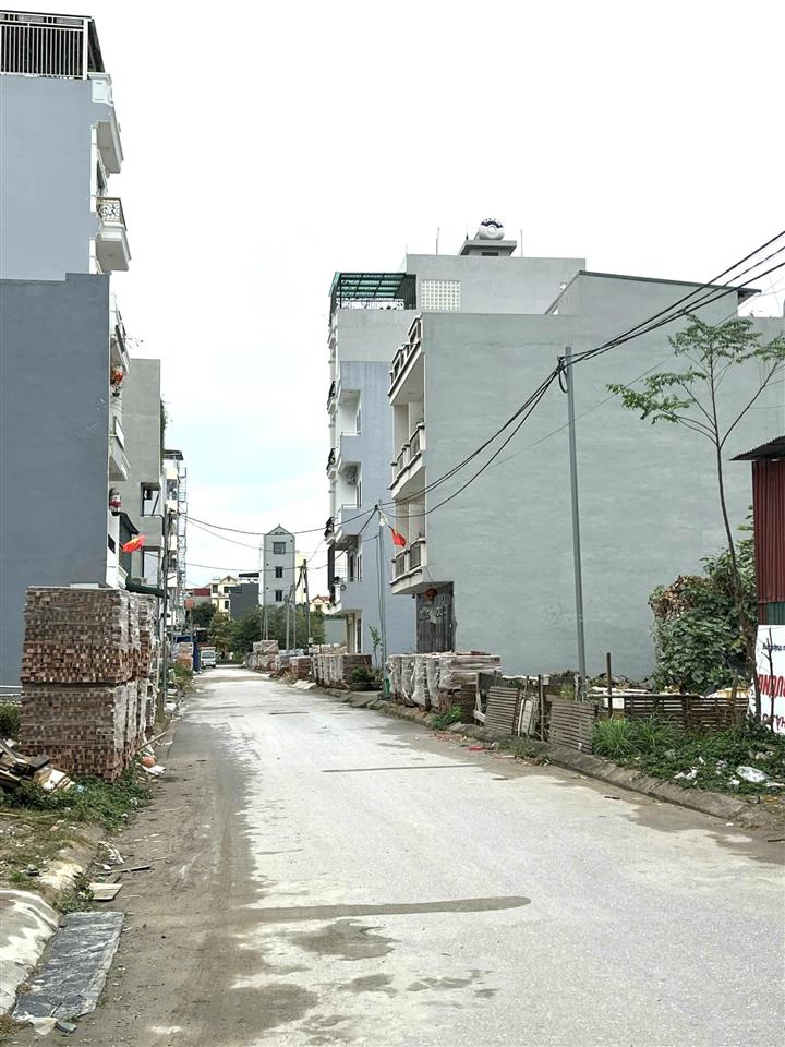 Bán nhà 3 tầng khu bồ câu chiến sỹ lai xá giá 11tỷ