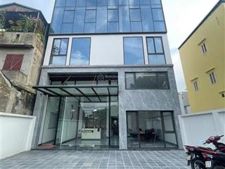 Cho thuê toà nhà phố đông ngạc, bắc từ liêm 200m², 7 tầng, mt 10m, thông sàn, thang máy, giá 95tr