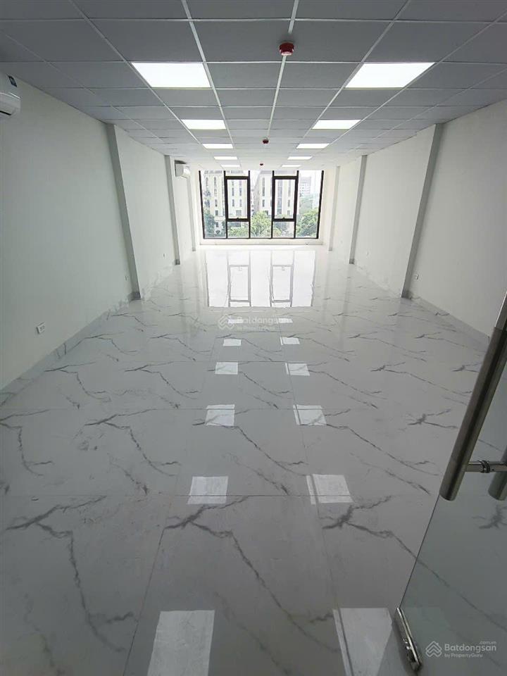 Cho thuê nhà mặt phố vạn phúc, hà đông 75m², 6 tầng 1 hầm, mt 5m, thông sàn, thang máy, giá 63tr