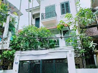 Cho thuê nhà đường hoàng mai, đường trương định. dt 100m2, 4 tầng, mt 7m, đầy đủ đh, nl, 23tr/th