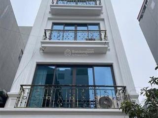Cho thuê nhà nguyên căn phố văn la, hà đông 50m2, 6 tầng, mt 5m, full đh, nl, thang máy, giá 25tr