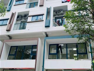 Cho thuê nhà kđt galaxy tố hữu, hà đông 90m2, 6 tầng, mt 5m, full đh, thang máy, giá 40tr/th