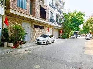 Khu tái định cư thanh am ngõ to như phố vỉa hè ô tô tránh đầu tư đỉnh dt 90m2 3t giá 15 tỷ