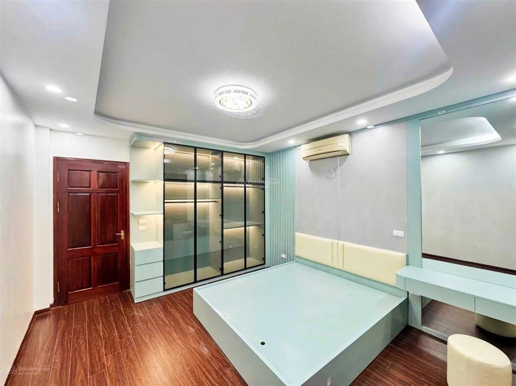 Đỉnh nóc! bán nhà xuân la, lô góc 2 thoáng, nhà mới cứng, gần hồ tây, full nội thất, 42m2*5t
