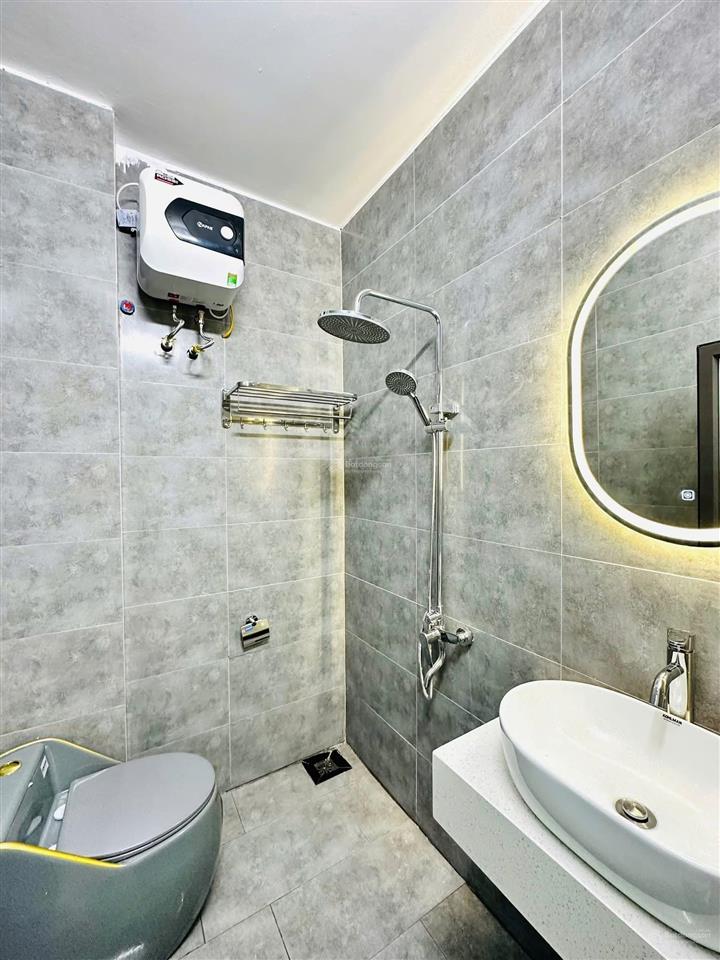 Độc nhất, hồ tùng mậu, gần oto, kinh doanh, tặng full đồ, 10 trường đại học, 42m2x5t