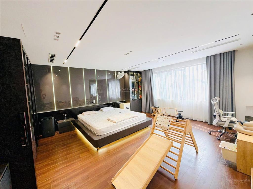 Giá hời, trần quốc vượng, góc 3 thoáng, ngõ rộng 3m, tt 10 trường đh, 38m2