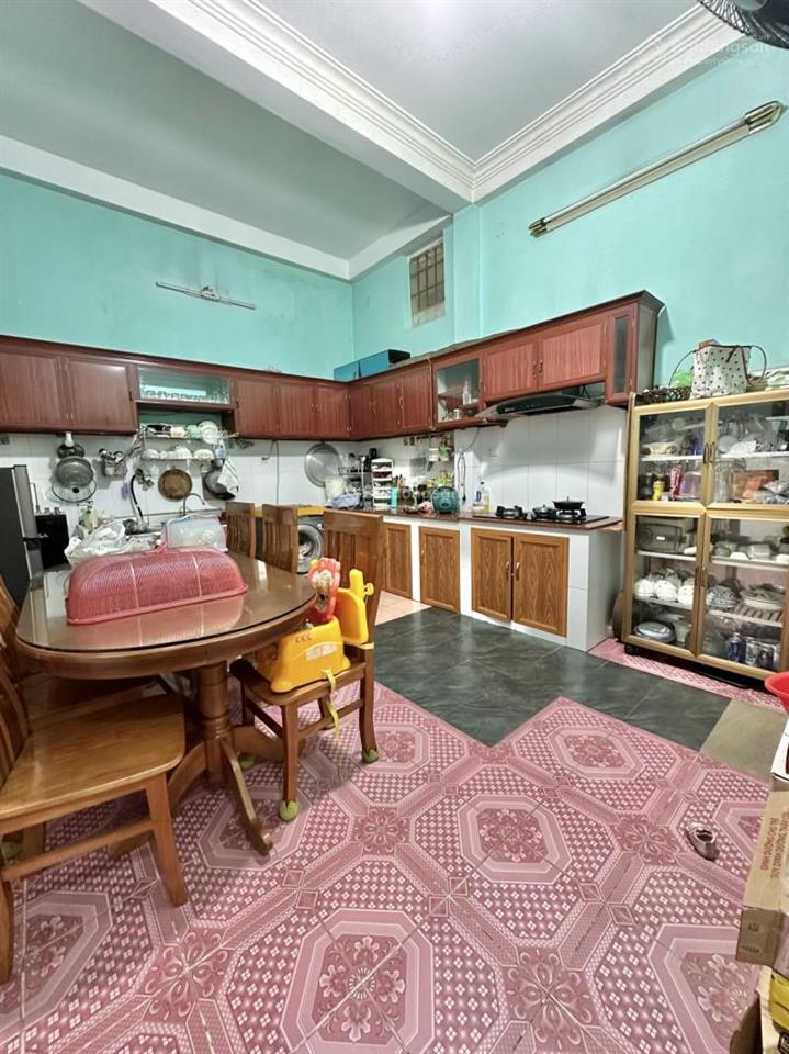 Bán nhà mặt tiền 39b thăng long, phường 2 tân bình (5,3*22) 179tr/m2