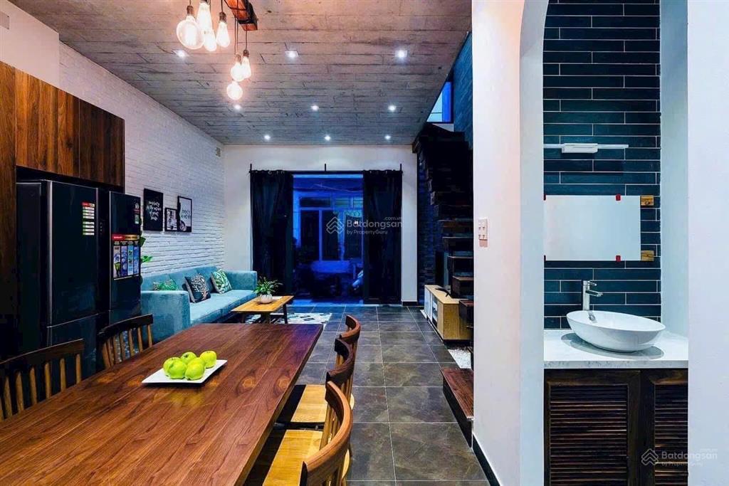 **bán nhà hxh đường hồng lạc tân bình (4*19, hậu 10m) 3 lầu, góc 2mt, 6pn 7wc