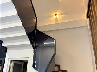 **bán nhà hẻm 958 lạc long quân, phường 8, tân bình (4x17)  nhà 4 tầng, oto đến tận nhà, 7 tỷ