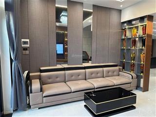 Bán nhà hxh văn chung, phường 13, tân bình (6*15)  ngay mặt tiền