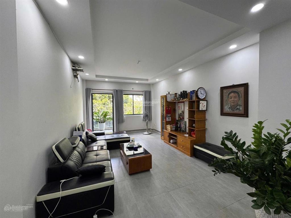 Bán nhà mặt tiền bàu cát 2, phường 12, tân bình (4x17m) 5 tầng mới đẹp  15 tỷ