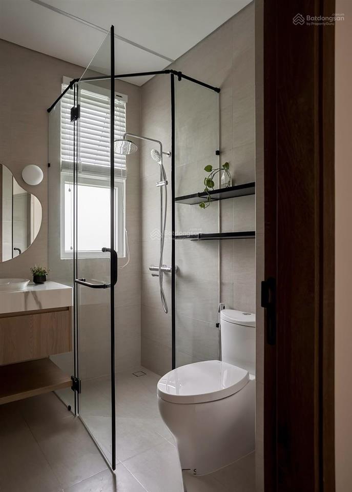 Bán nhà hxh cộng hòa, phường 4, quận tân bình (4x12m) 3 lầu, chỉ 9,5 tỷ